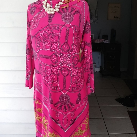 Mesmerize dress - Picture 1 of 4